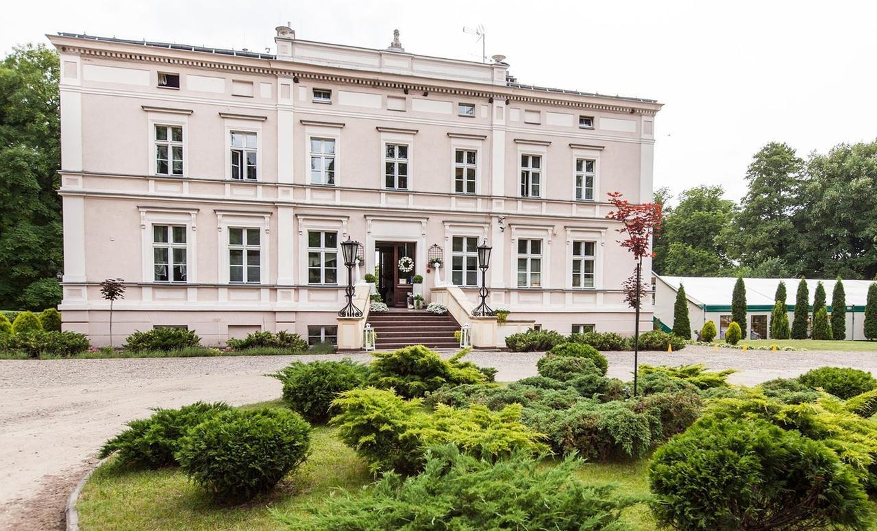 Palac Bialokosz Hotel Exterior photo